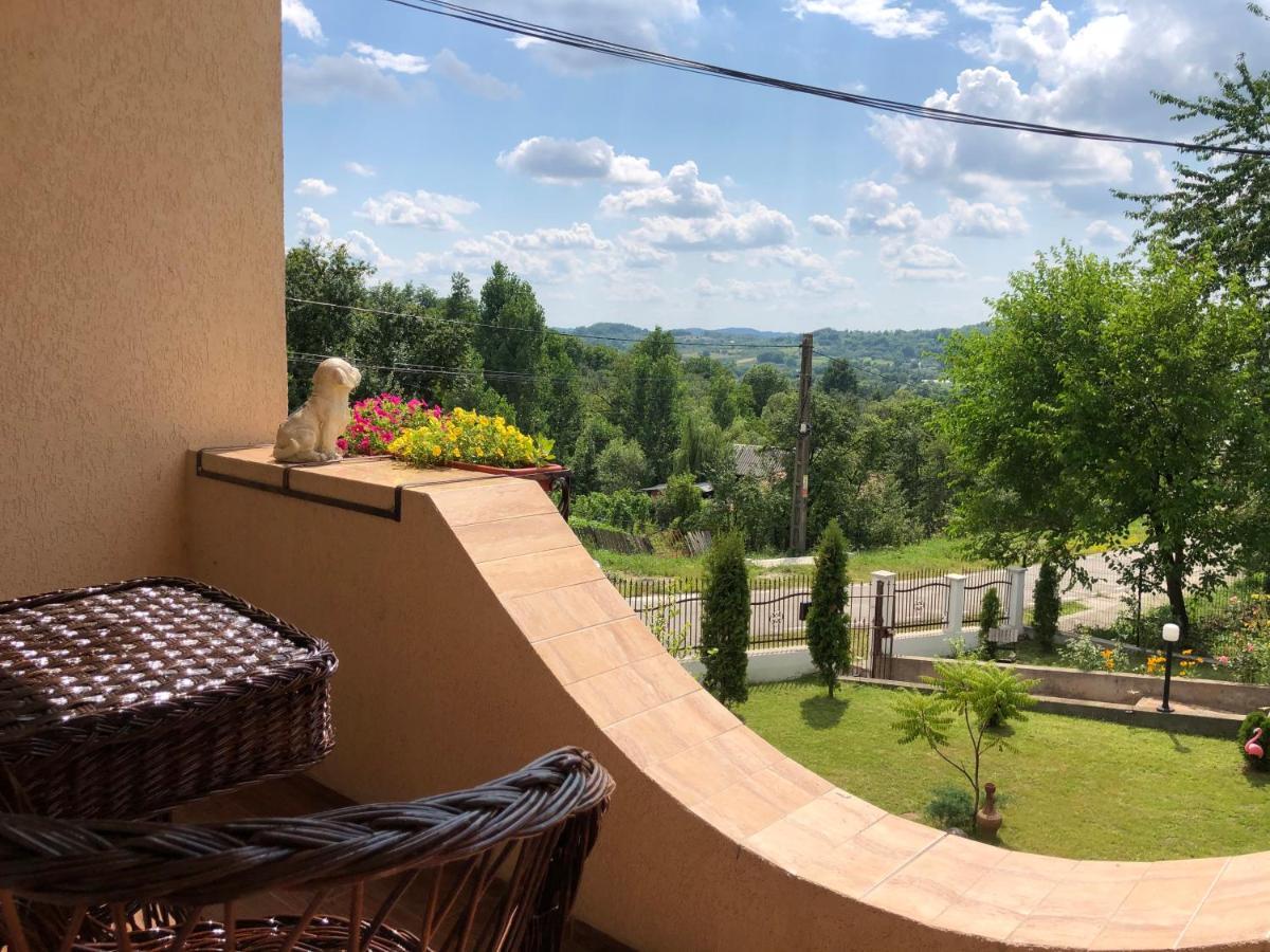Casa Paunescu Milostea Kültér fotó